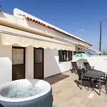 度假居 Live Adeje Taucho Relax Place With Terrace 阿德耶