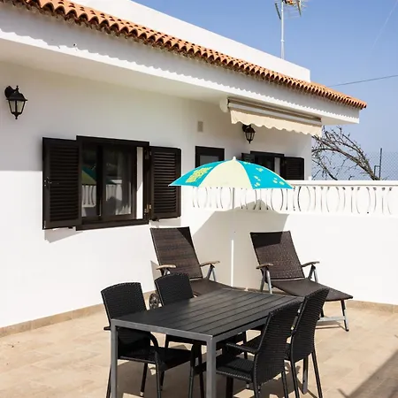 Hébergement de vacances Live Adeje Taucho Relax Place With Terrace *