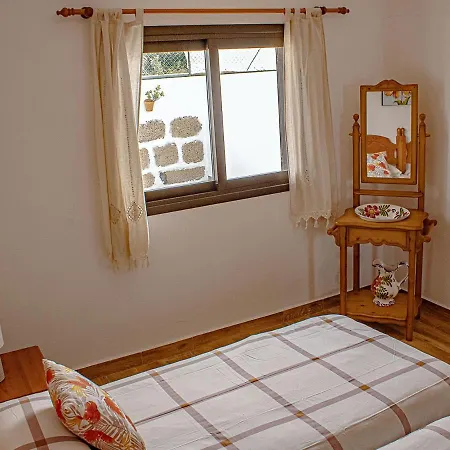 Дом отдыха Live Adeje Taucho Relax Place With Terrace Адехе